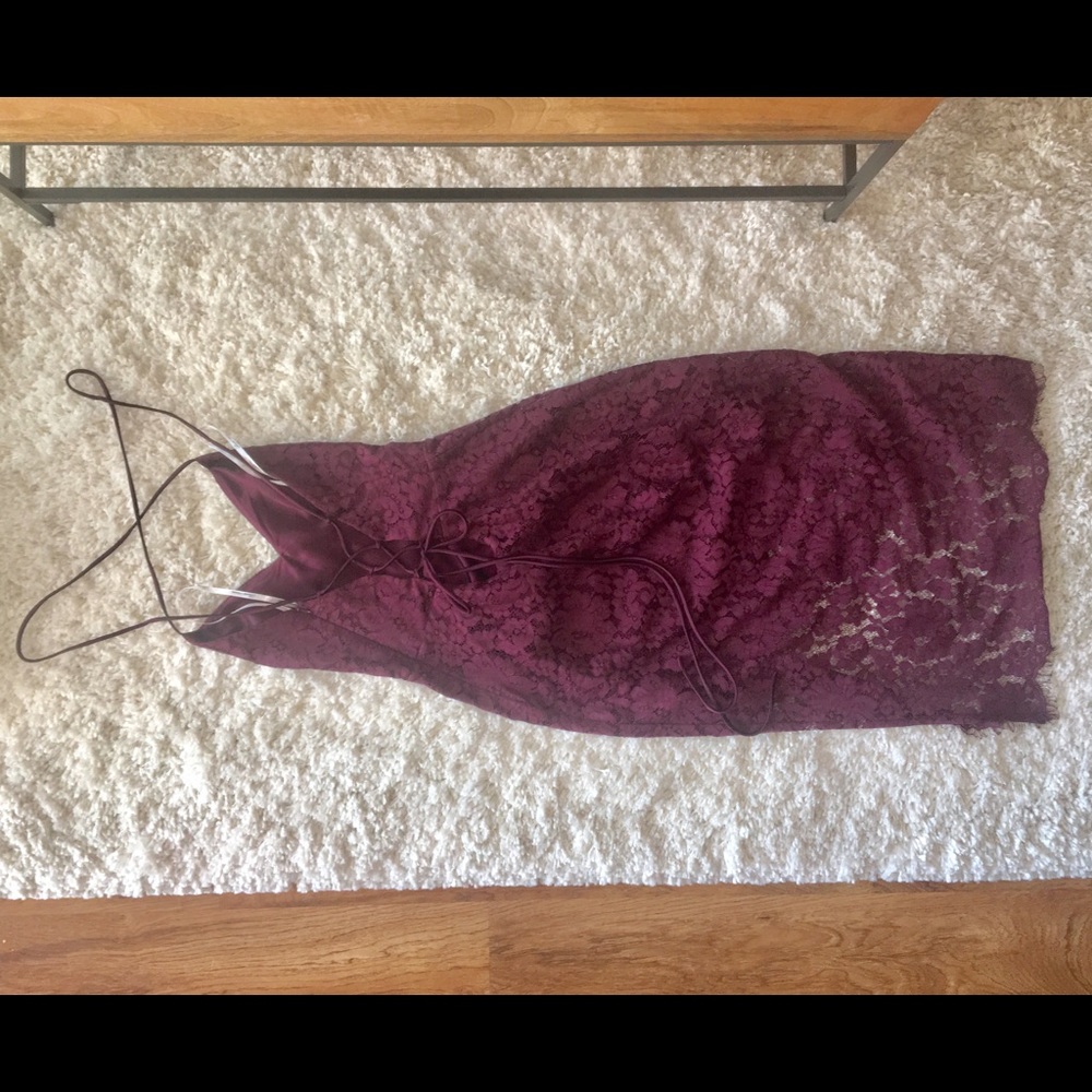 Lovers and Friends REVOLVE Skylight Dress - Picture 5 of 8
